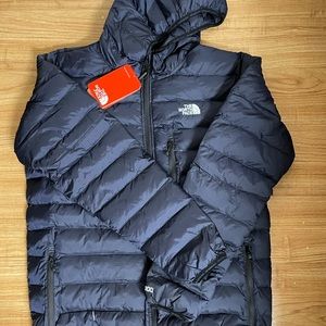 The North Face navy blue puffer jacket
